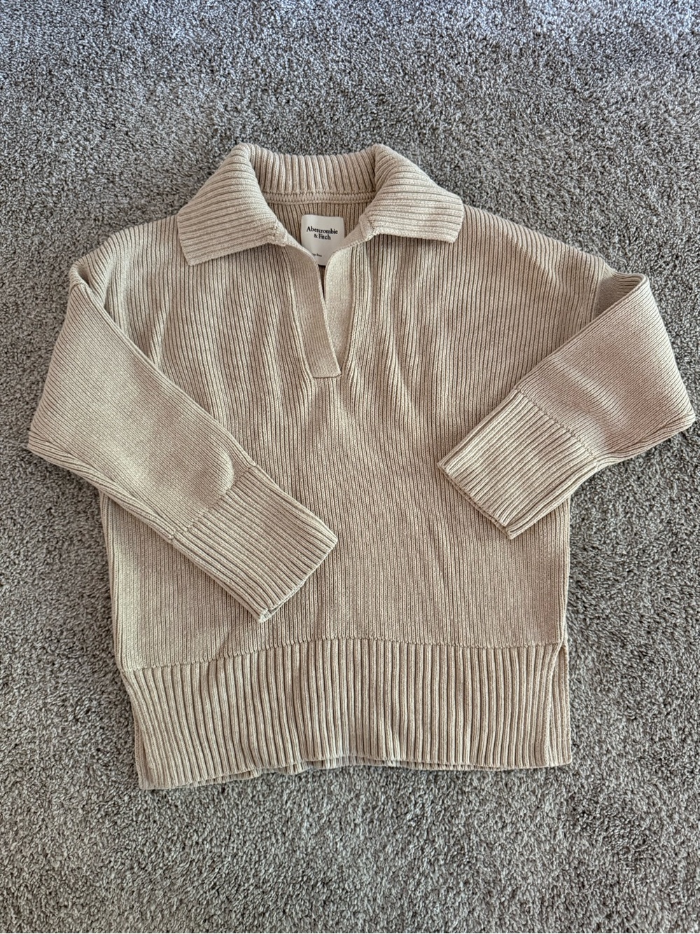 Abercrombie & Fitch Beige Rib-Knit Notch-Neck Polo Collar Sweater - Picture 4 of 11